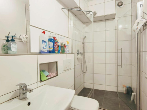 Cosy single bedroom near Markgrafenstraße station - Gallery - 11
