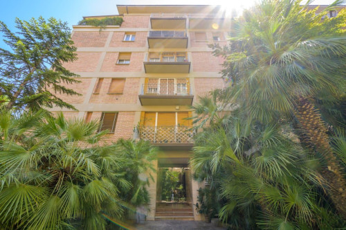 Elegant 1-bedroom apartment near Giardini Margherita - Gallery - 8