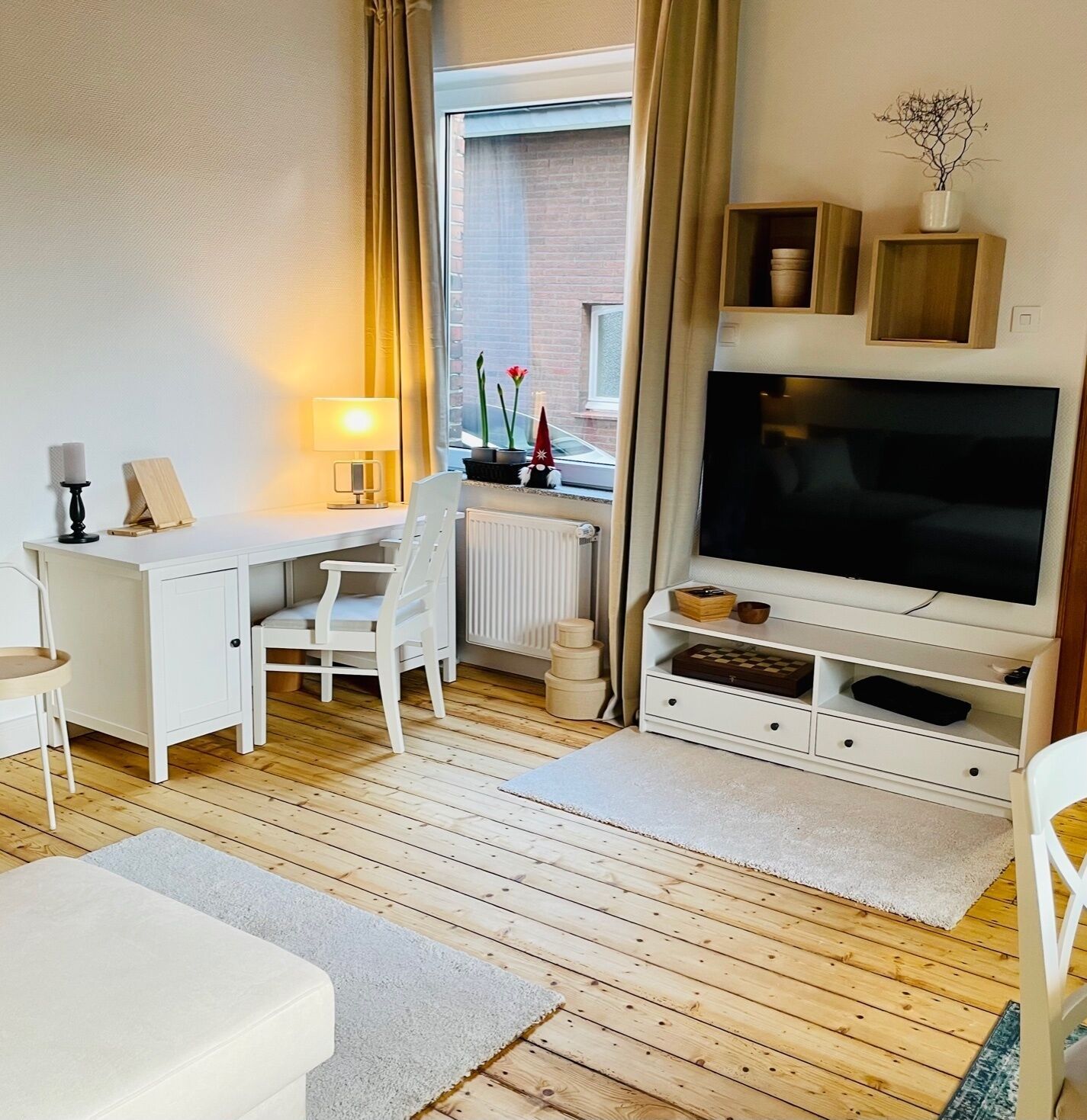  Furnished Apartment With Garden Use And Parking Space  -  Furnished apartment with garden use and parking space  - Gallery -  2
