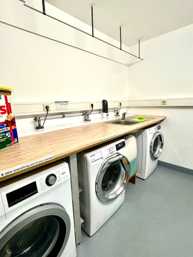 Cosy light-flooded Serviced Apartment in a great location