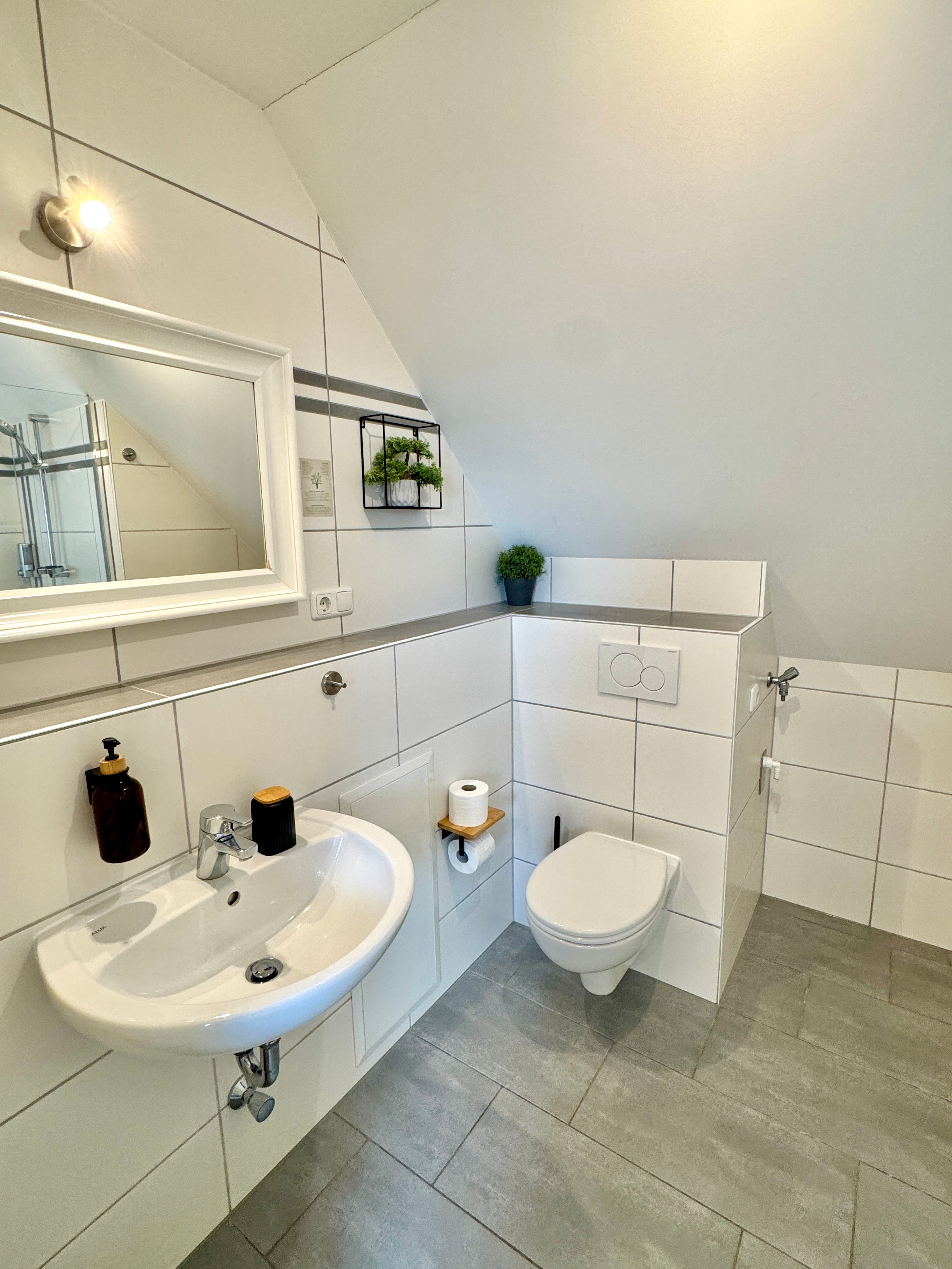  Cosy Light-Flooded Serviced Apartment In A Great Location  -  Cosy light-flooded Serviced Apartment in a great location  - Gallery -  19