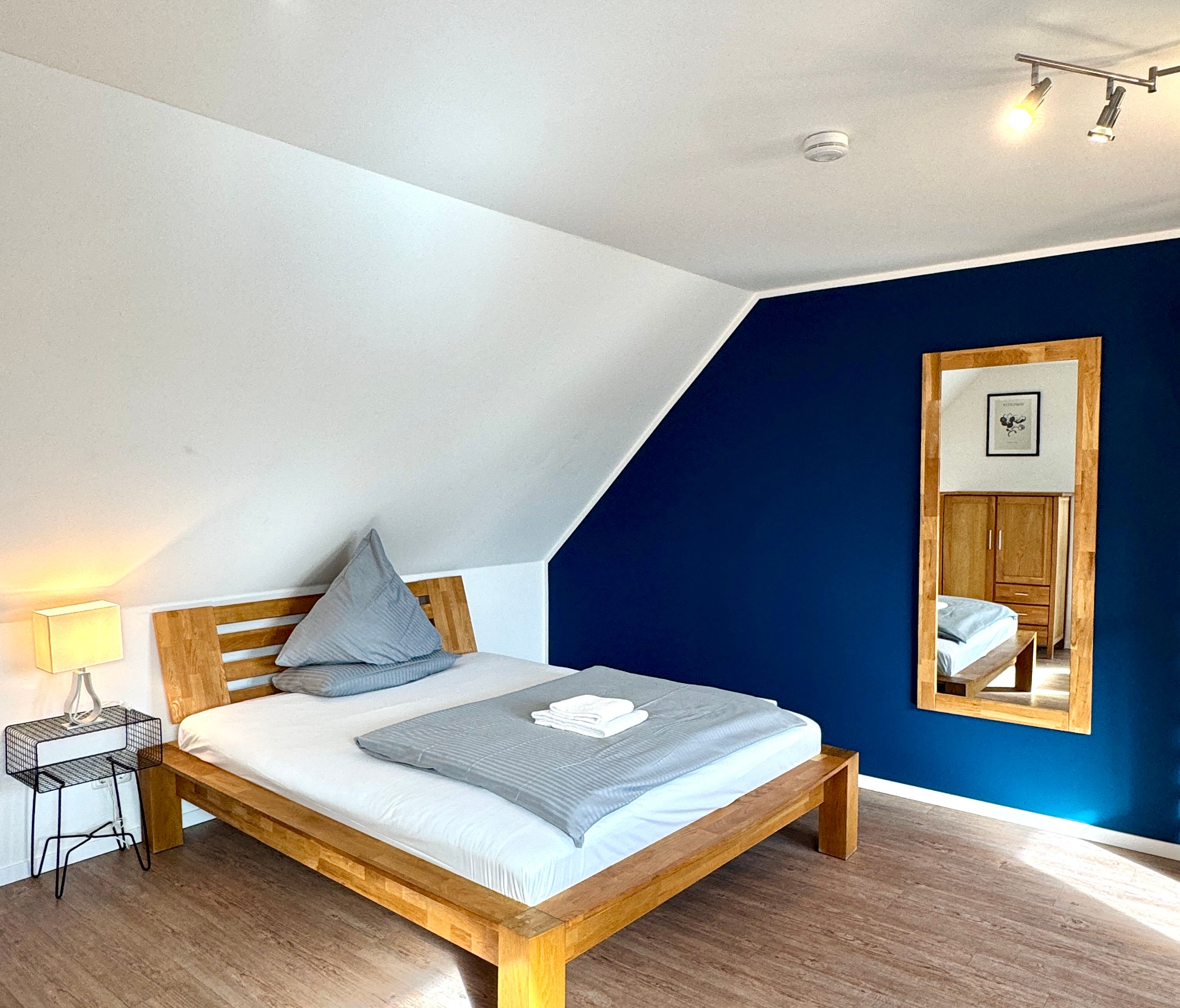  Cosy Light-Flooded Serviced Apartment In A Great Location  -  Cosy light-flooded Serviced Apartment in a great location  - Gallery -  16