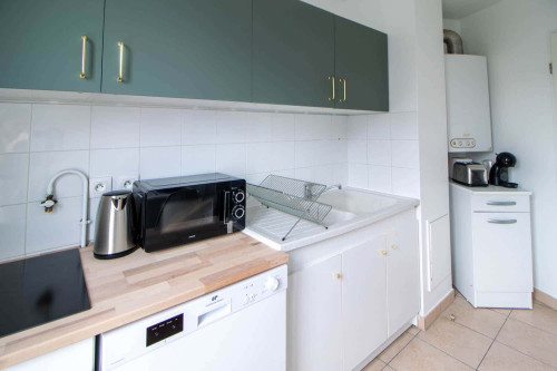 Charming 11 m² bedroom for rent in SaintDenis