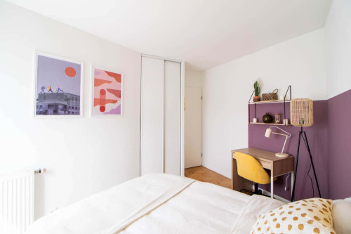 Charming 11 m² bedroom for rent in SaintDenis