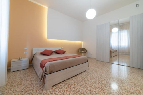 Modern One-Bedroom Apartment in Bologna - Gallery - 25