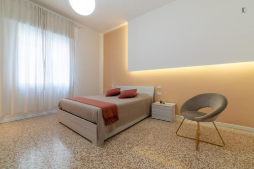 Modern One-Bedroom Apartment in Bologna - Gallery - 21