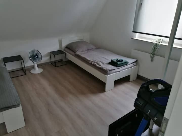 Doll's House In Gelsenkirchen For 4 People - 7