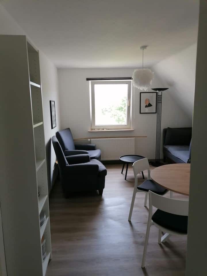 Doll's House In Gelsenkirchen For 4 People - 5