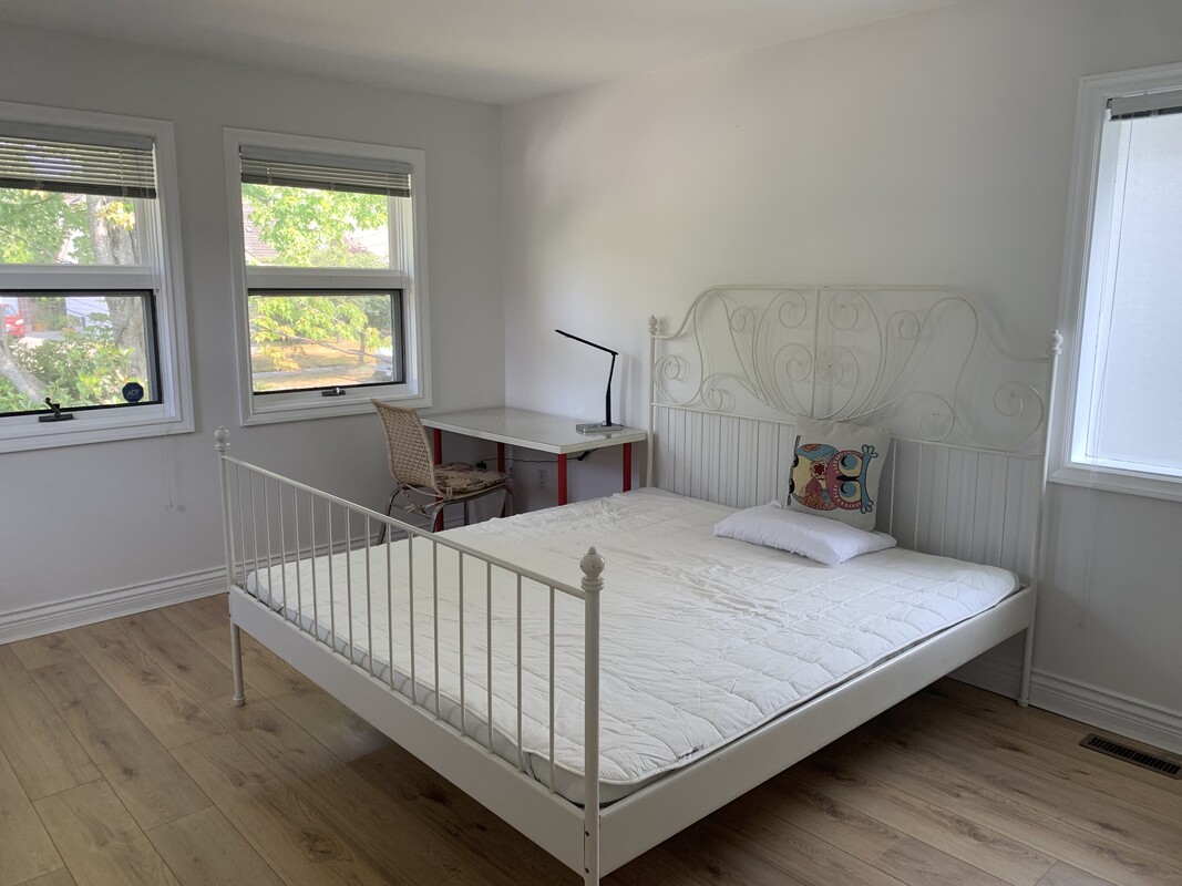Upstairs Room(Full Room) - 1