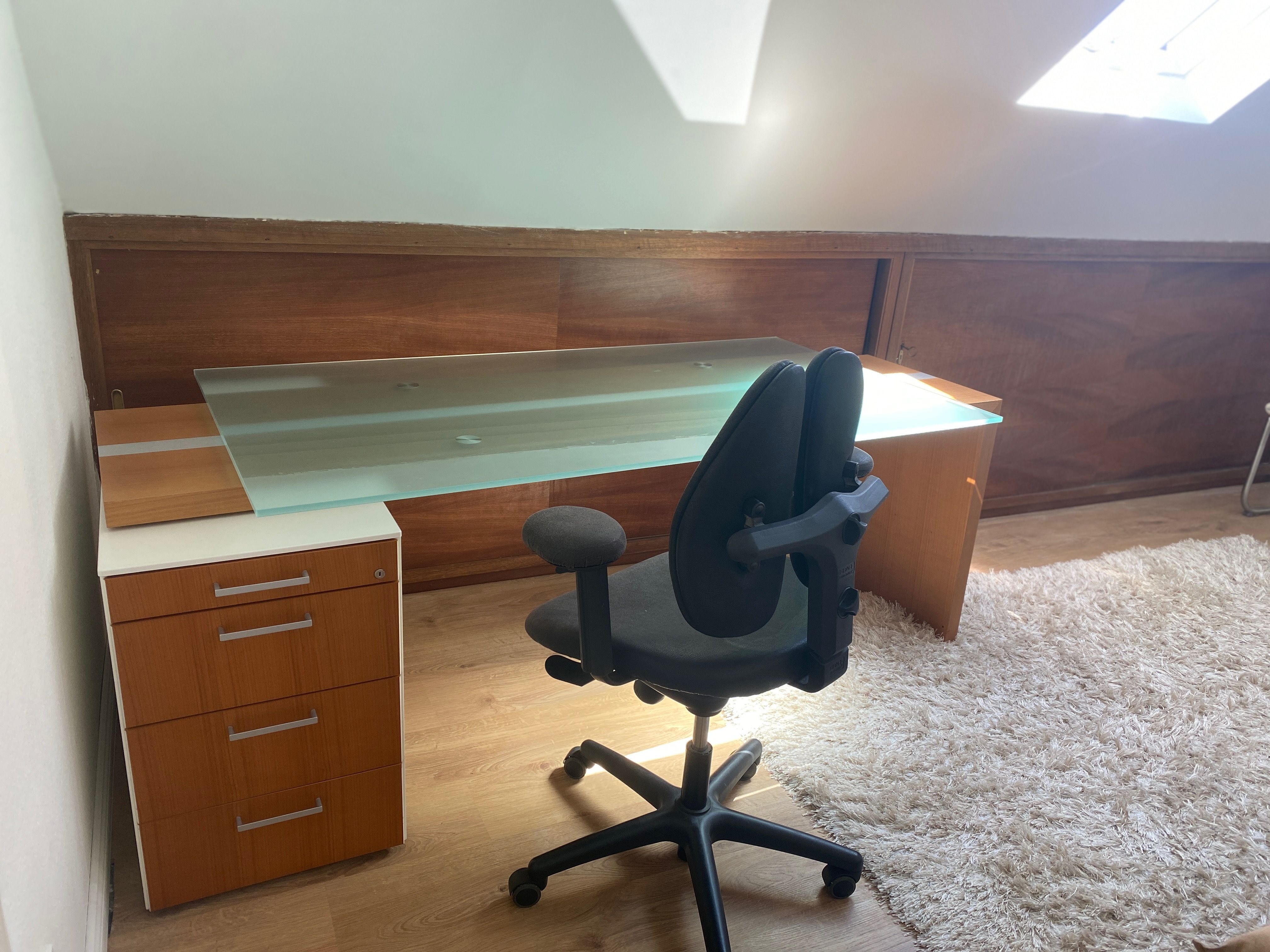  Charming Family Home With Garden And Balcony In A Quiet Residential Area  -  Charming Family Home with Garden and Balcony in a Quiet Residential Area  - Gallery -  6