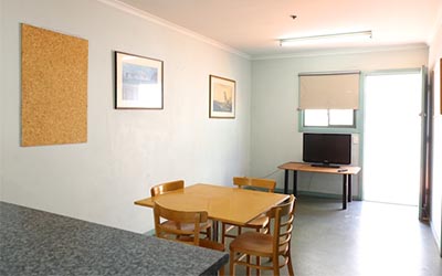 6 Bedroom Apartment - Walsh Residence - Gallery - 2