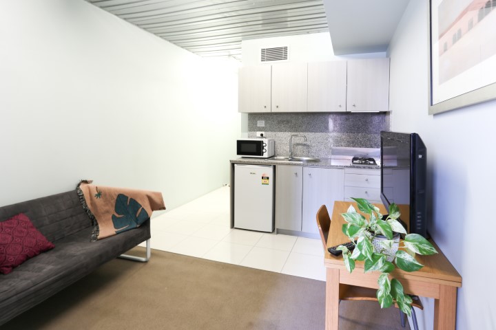 1 Bedroom Apartment - Carlton Residence - Gallery - 2