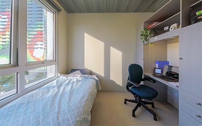 2 Bedroom Large Apartment - Carlton Residence - Gallery - 1