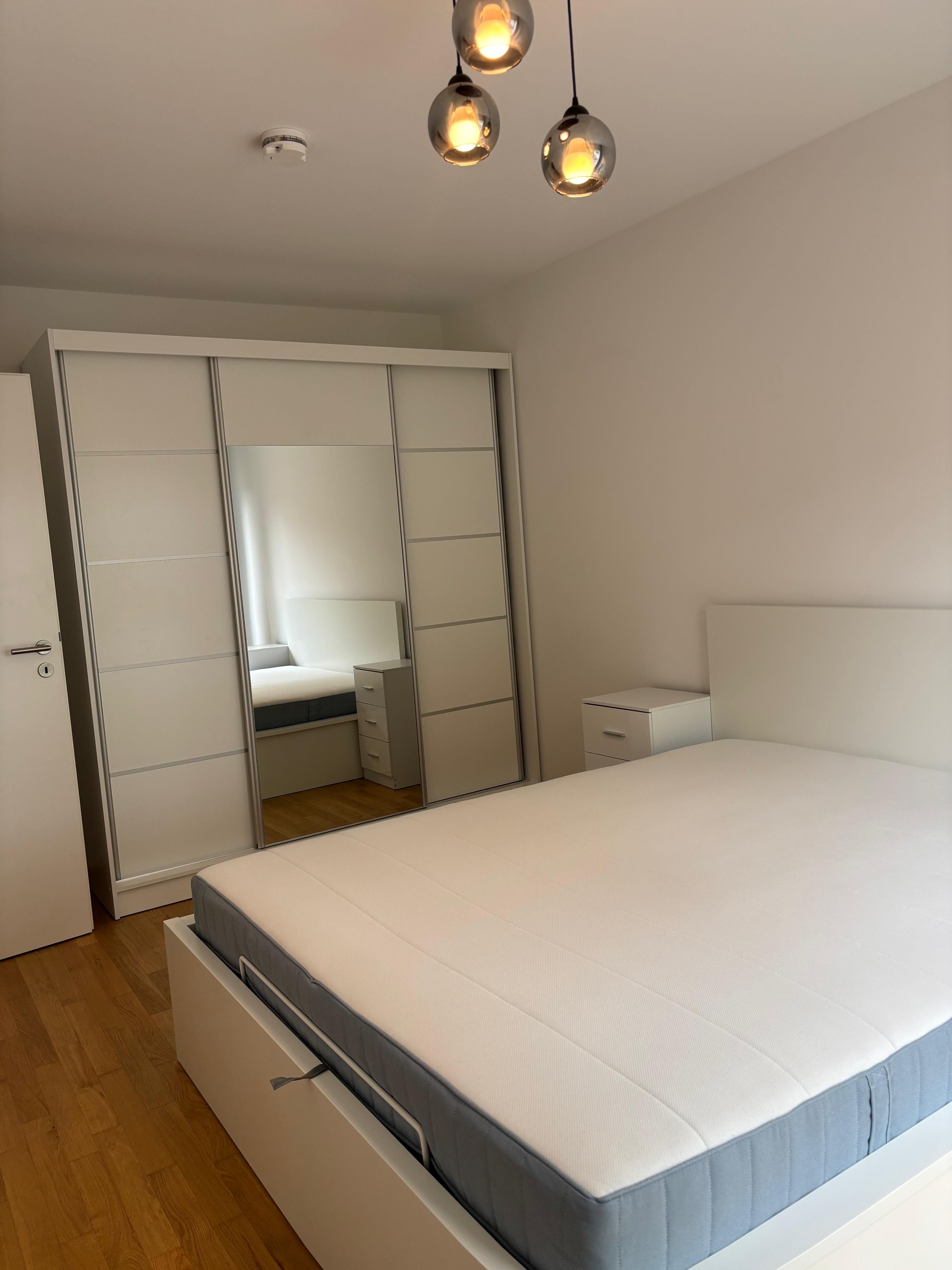  Lichtdurchflutete 3 Zimmer Wohnung Mit Balkon In Altstadt-Nähe  -  Lichtdurchflutete 3 Zimmer Wohnung mit Balkon in Altstadt-Nähe  - Gallery -  6