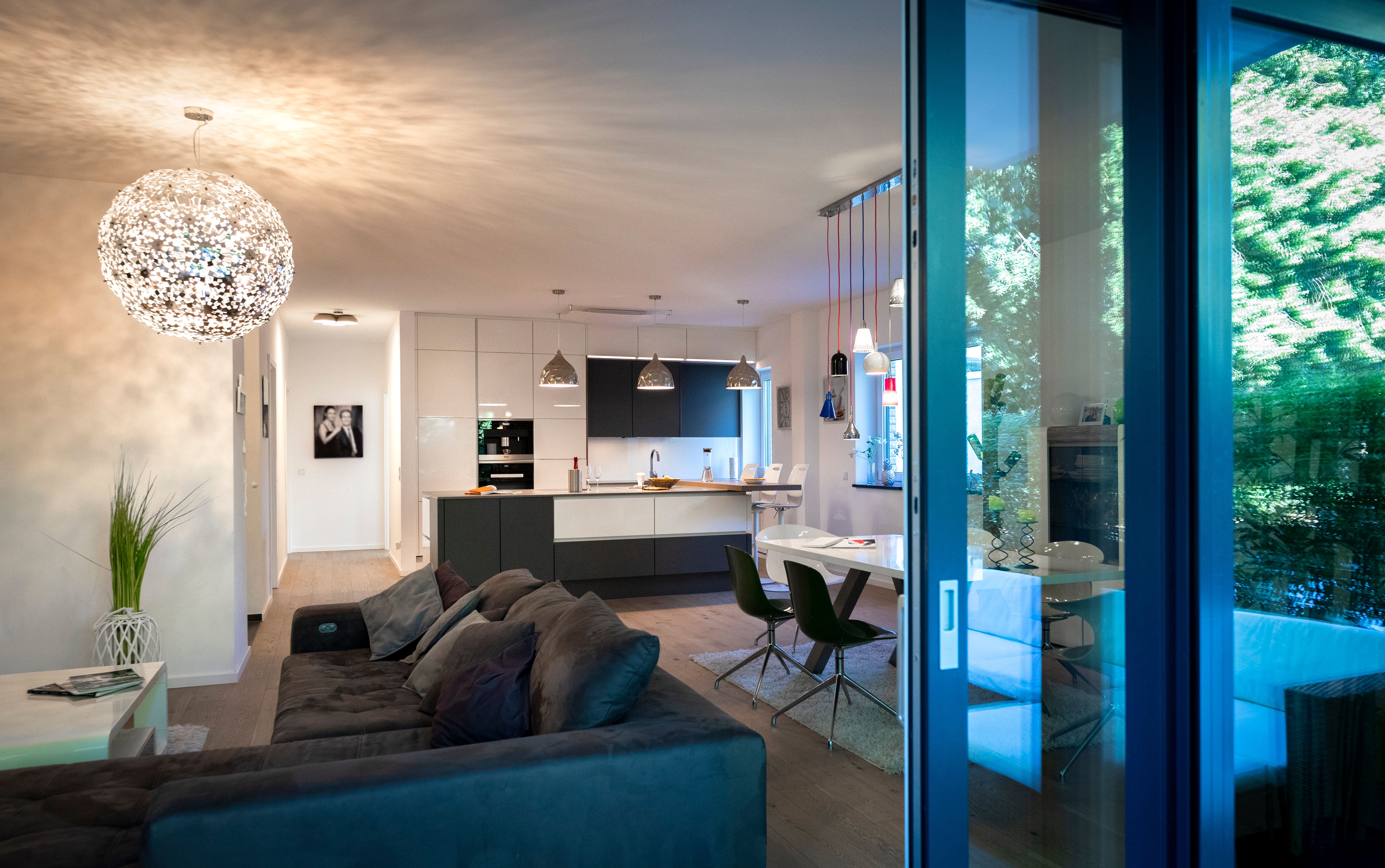  Top Modern Luxury Apartment At The Marina  -  Top modern luxury apartment at the marina  - Gallery -  25