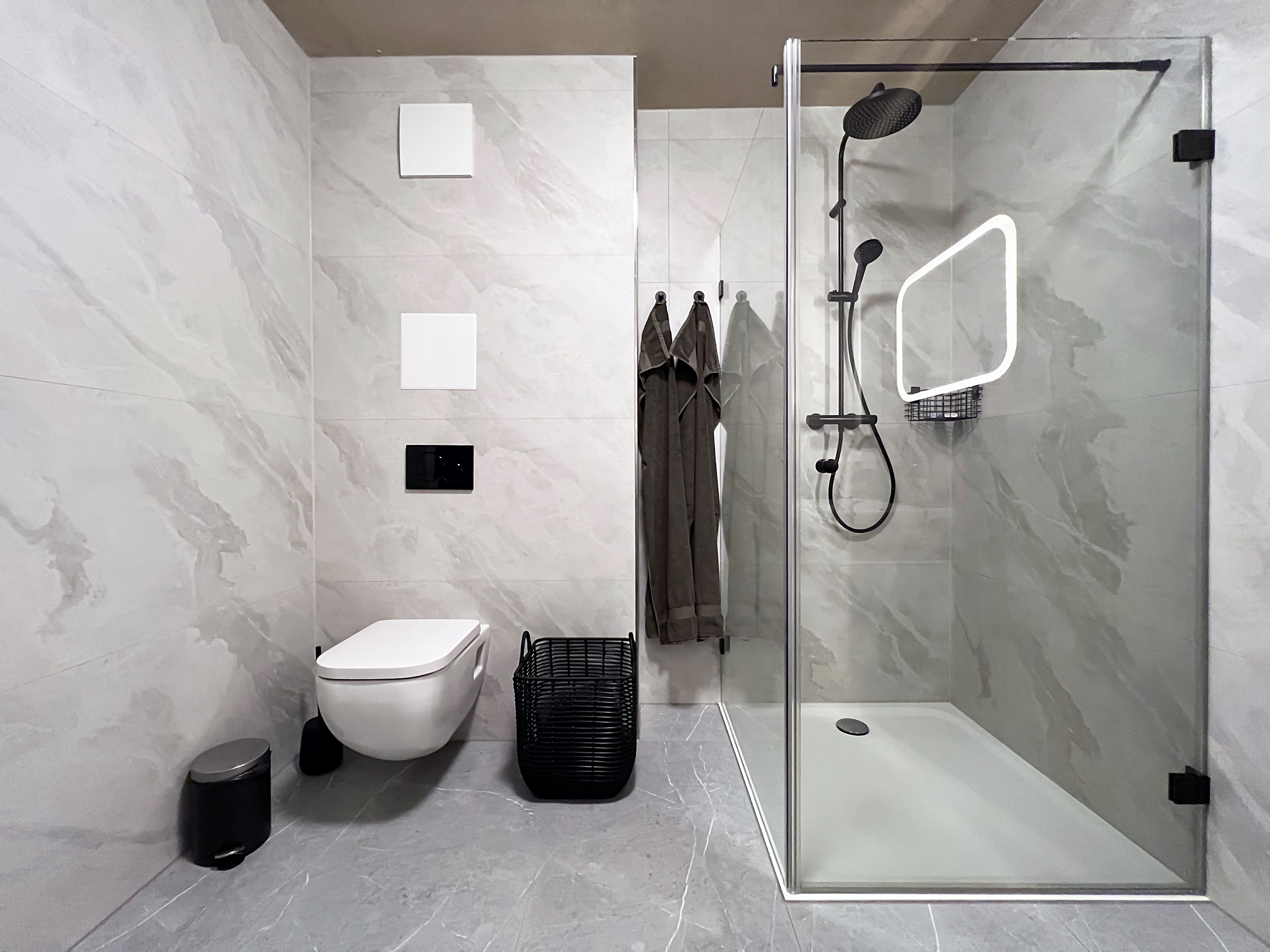  Design Apartment With Balcony, Workspace, Parking, And EV Charging Station  -  Design Apartment with Balcony, Workspace, Parking, and EV Charging Station  - Gallery -  3