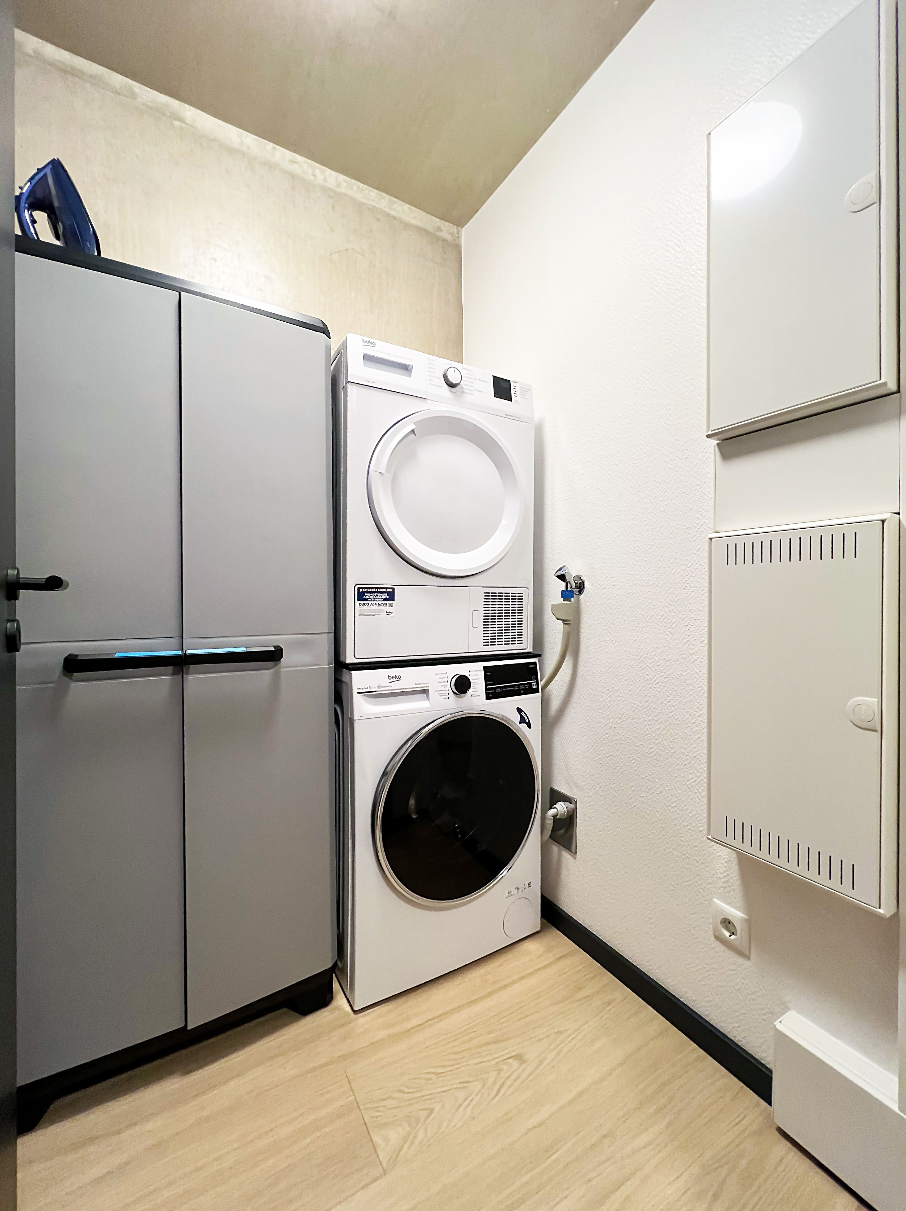 Design Apartment With Balcony, Workspace, Parking, And EV Charging Station - Design Apartment with Balcony, Workspace, Parking, and EV Charging Station - Gallery - 1