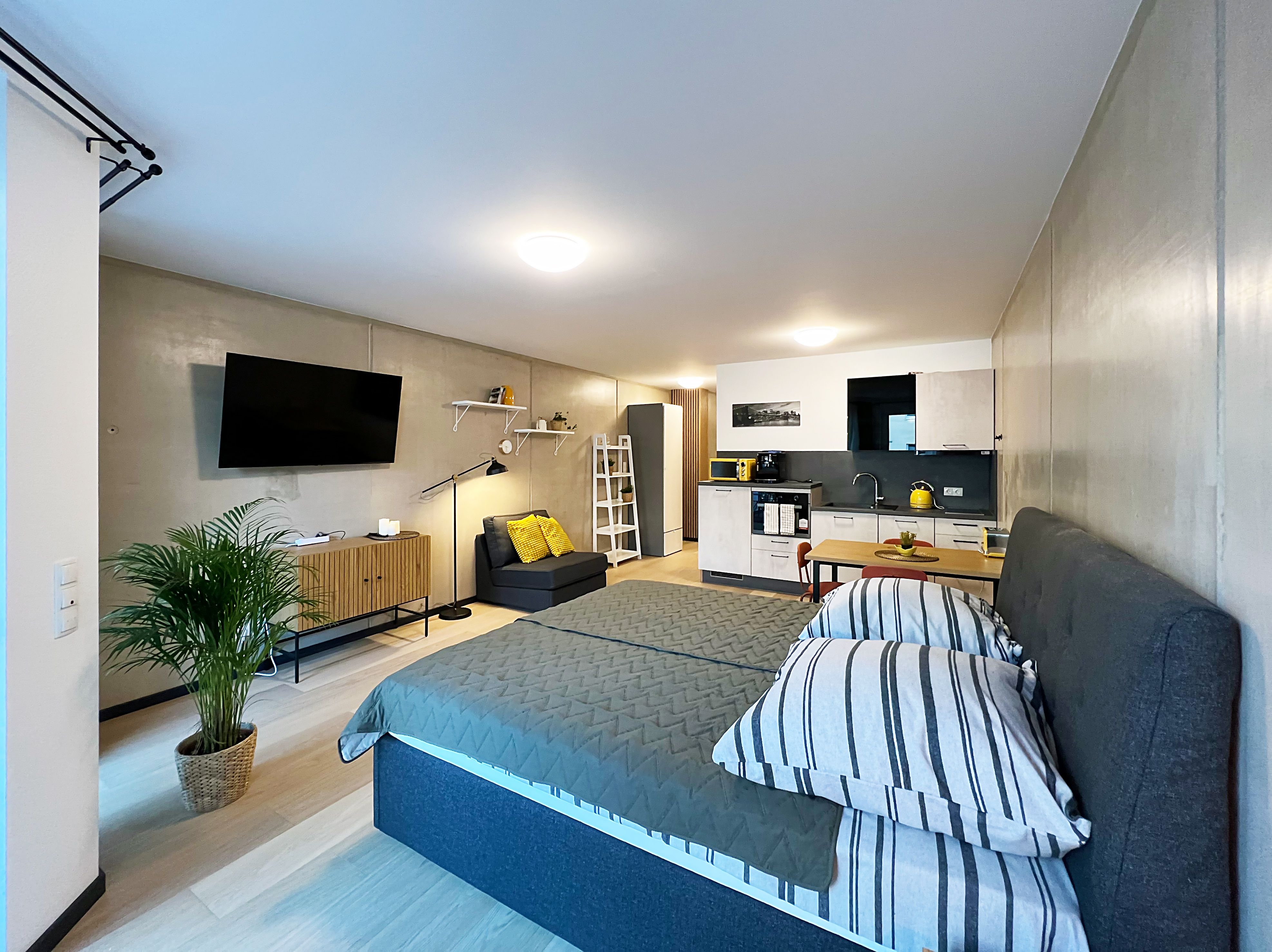 Design Apartment With Balcony, Workspace, Parking, And EV Charging Station - Design Apartment with Balcony, Workspace, Parking, and EV Charging Station - Gallery - 16