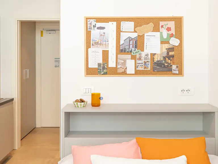  Classic Studio Courtyard View  -  Yugo Florentia Living Firenze  - Gallery -  11