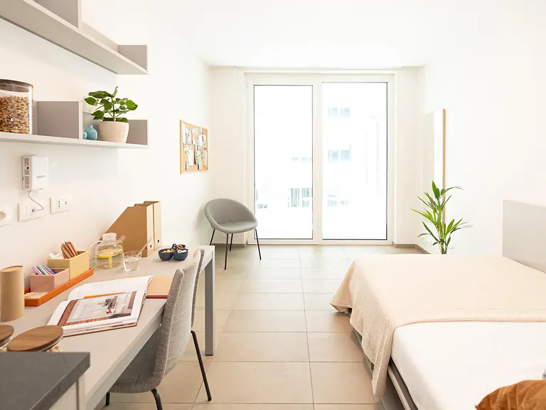  Deluxe Studio With Balcony  -  Yugo Florentia Living Firenze  - Gallery -  4