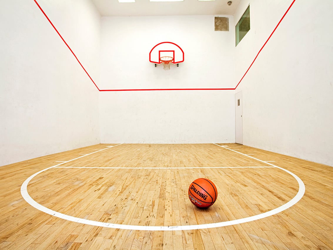 84 - Deluxe Room With Powder Room - Flex Room - Carlton St & Homewood Ave - Gallery - 1