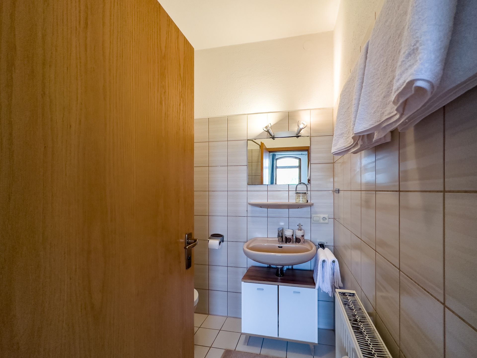  1-Room Business Apartment. *Near Strasbourg & Europa Park*  -  1-room business apartment. *Near Strasbourg & Europa Park*  - Gallery -  2