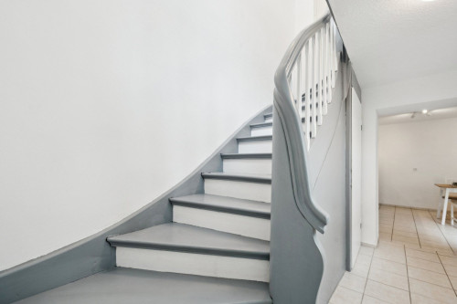 peaceful heaven for humans and dogs with terrace and full equiqment