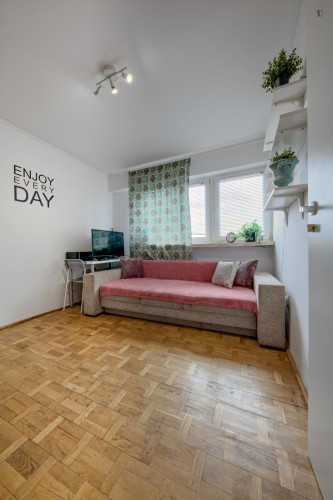 Spacious single bedroom near Młociny metro