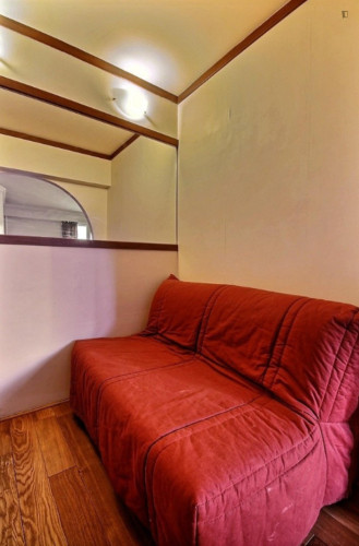 Neat 1 bedroom apartment in the 18th arrondissement