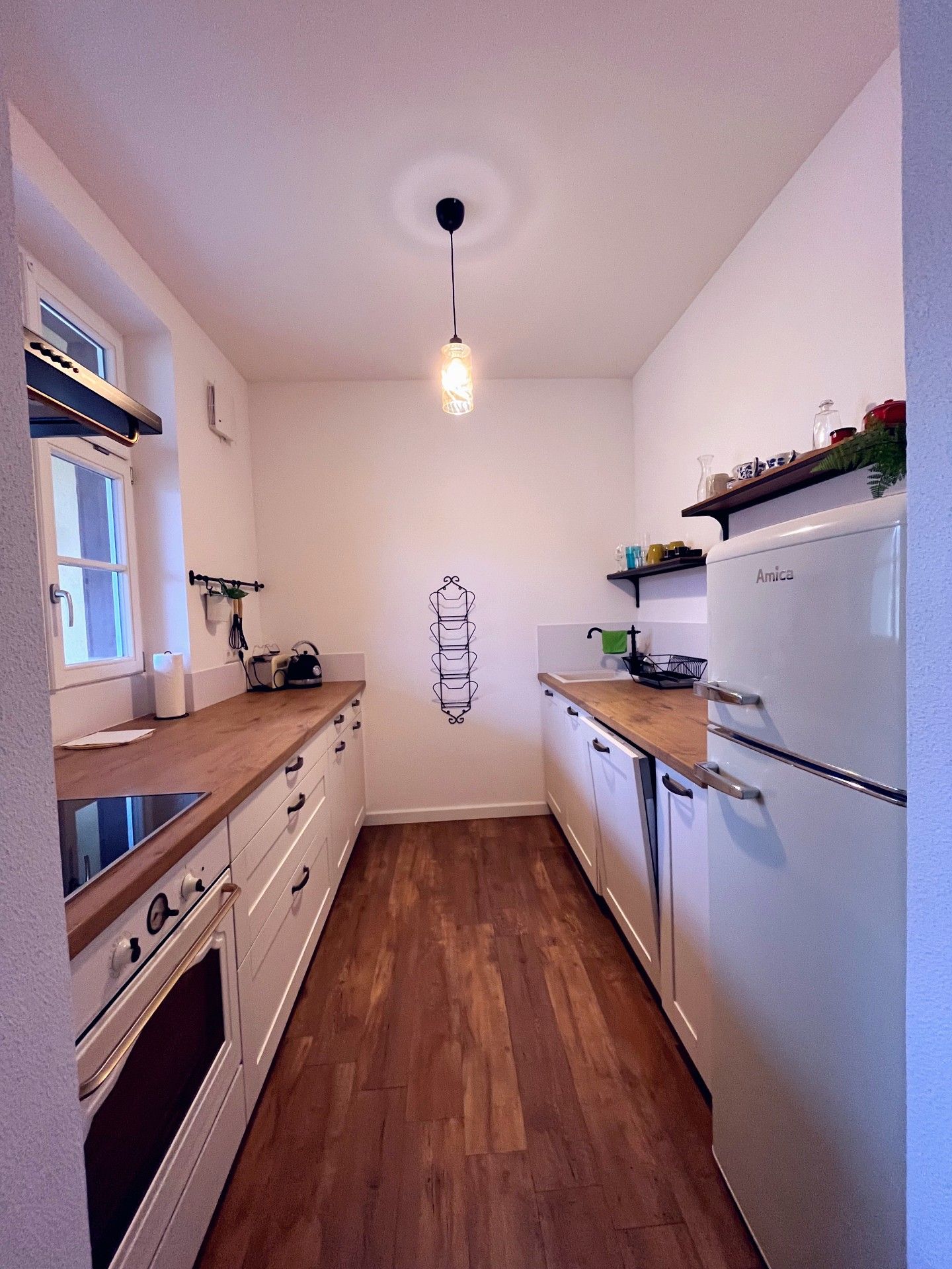 Charming, Bright Studio In Offenburg - 4