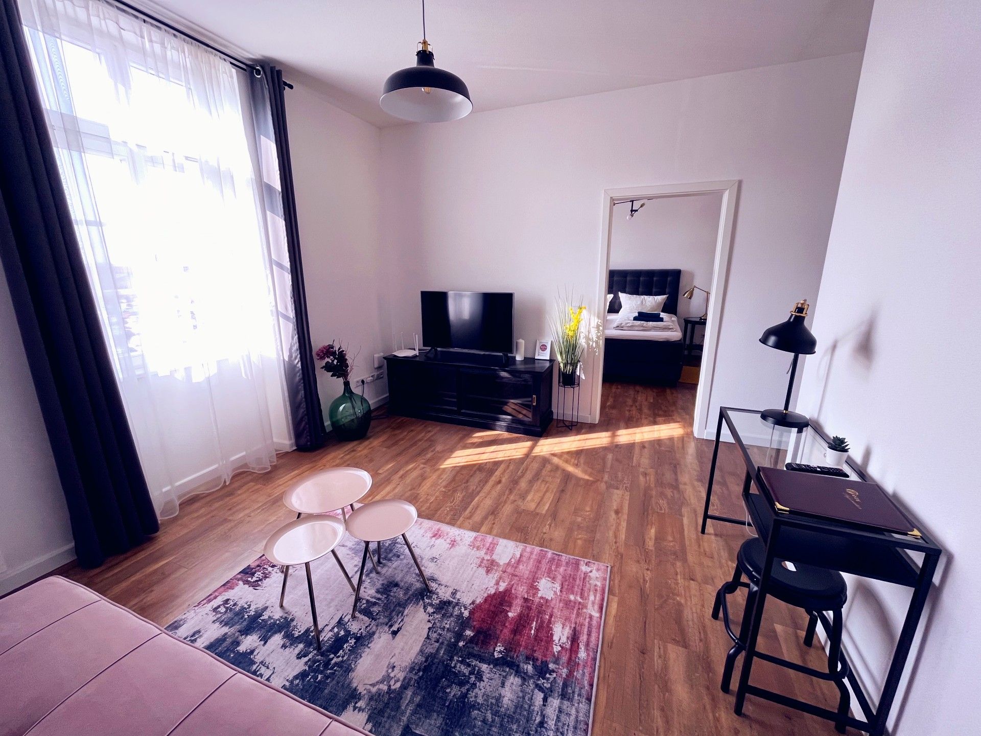 Modern & Gorgeous Loft In Offenburg - 1