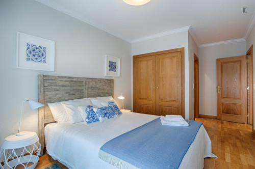 Large 2-bedroom apartment in Anjos