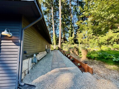 Forest Nook: Private Apartment - Gallery - 16