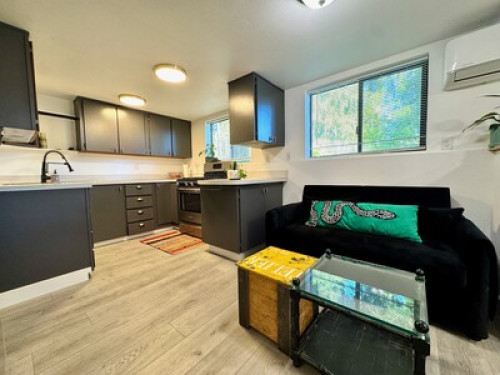 Forest Nook: Private Apartment