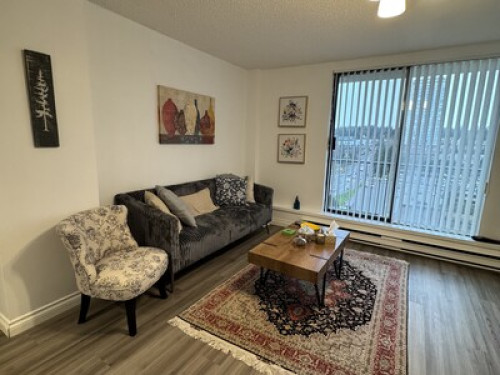 Large Bedroom
