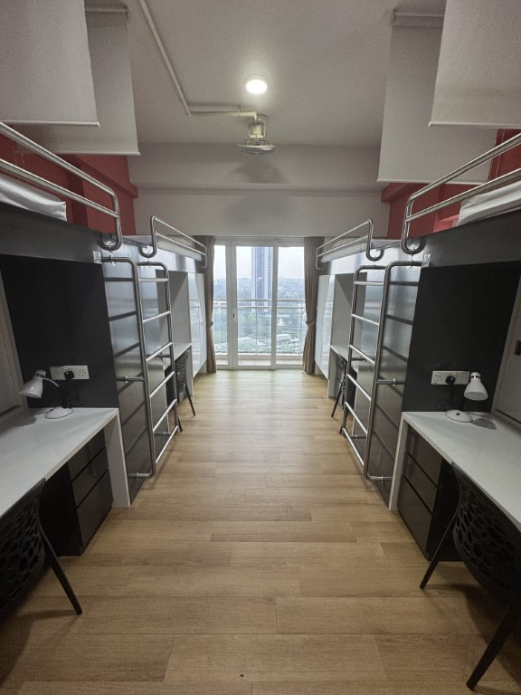 Quad Rooms With Balcony - MDIS Residences@Stirling - Gallery - 3