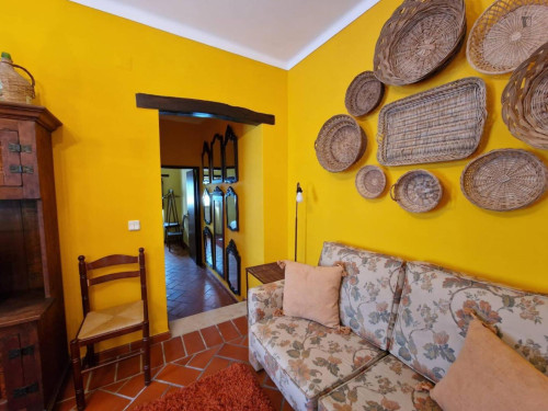 Unique 2 Bedroom House close to Tomar Train Station
