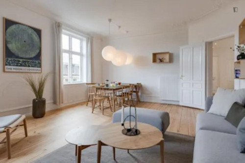 Charismatic double ensuite bedroom in Frederiksberg C  - Gallery -  5