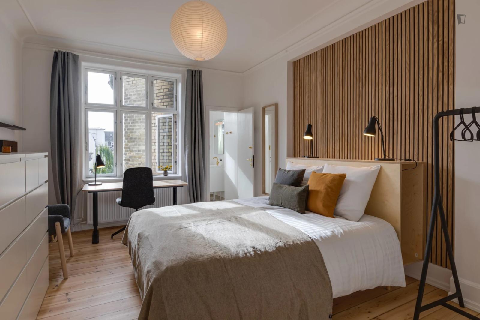  Charismatic Double Ensuite Bedroom In Frederiksberg C  -  Charismatic double ensuite bedroom in Frederiksberg C  - Gallery -  1