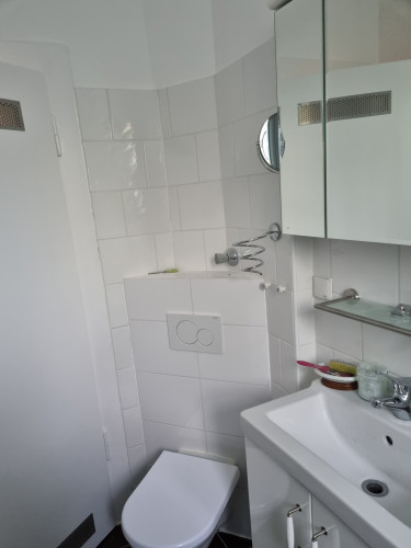 Perfect loft in Wuppertal, 2 rooms + living kitchen and wintergarden