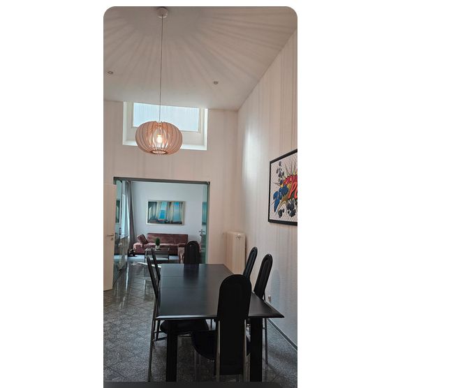  Base Floor Suite Next To Central Station  -  Base Floor Suite next to Central Station  - Gallery -  13