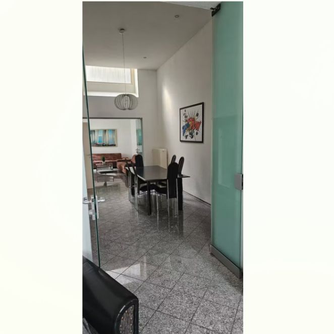  Base Floor Suite Next To Central Station  -  Base Floor Suite next to Central Station  - Gallery -  14