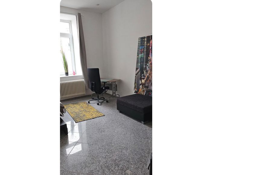  Base Floor Suite Next To Central Station  -  Base Floor Suite next to Central Station  - Gallery -  9