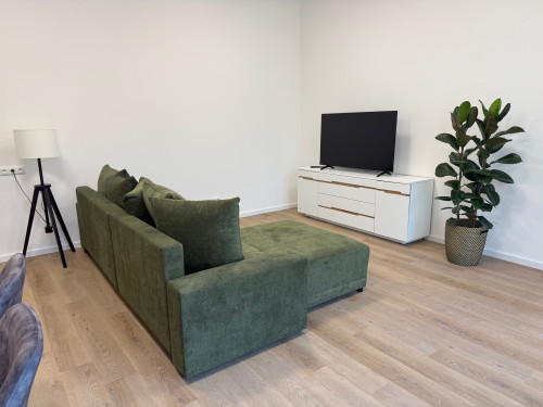Bright & Quiet 2-Room Apartment in a Prime Location - Gallery - 5