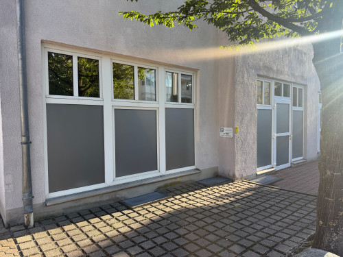 Bright & Quiet 2-Room Apartment in a Prime Location