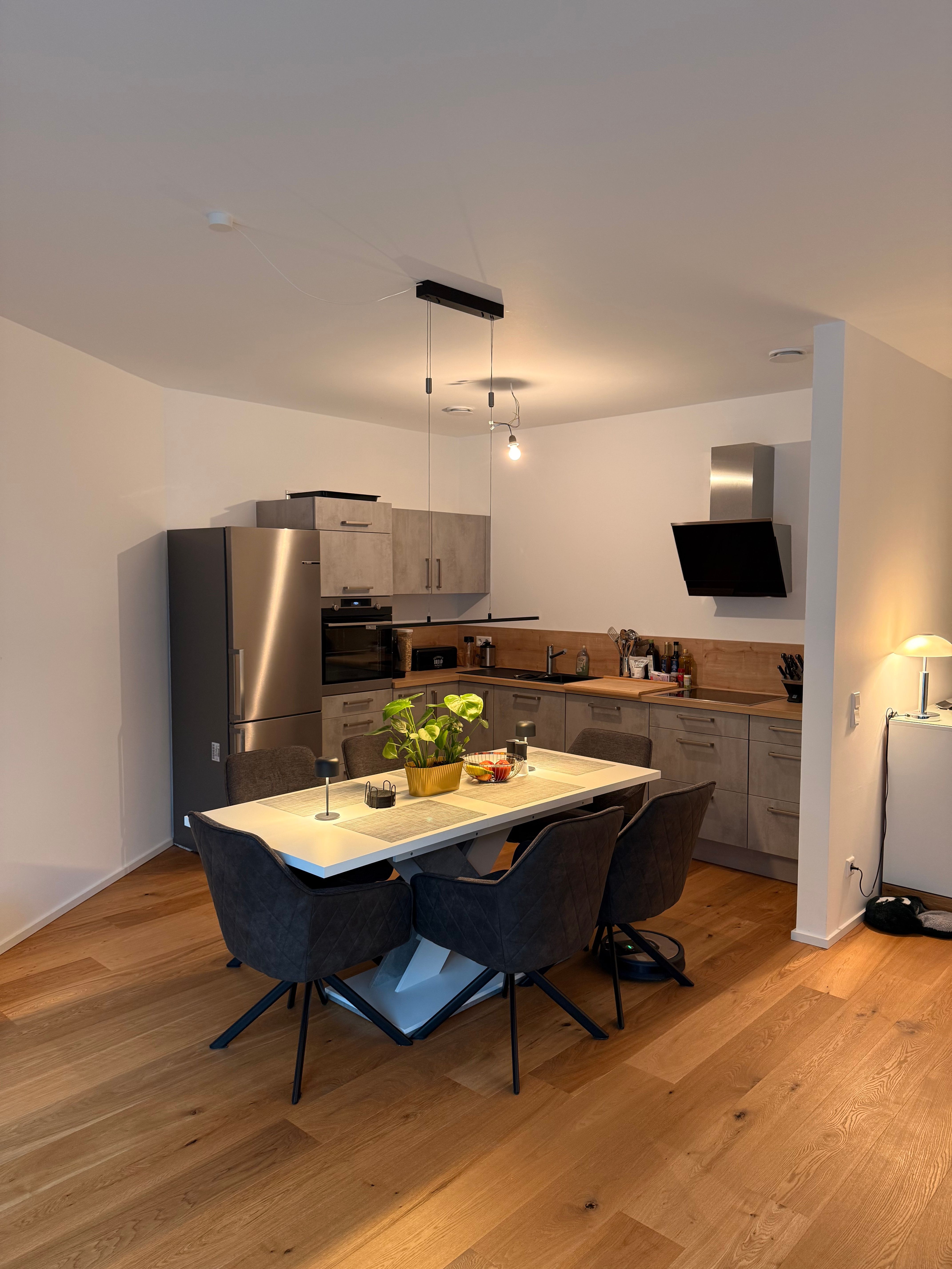  Furnished, Newly Built Apartment W. Heated Floors, Parking Garage And Modern Amenities  -  Furnished, newly built apartment w. heated floors, parking garage and modern amenities  - Gallery -  22