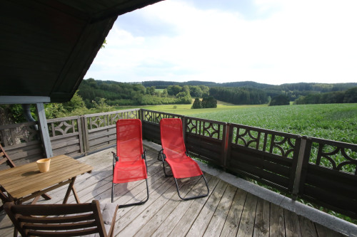Kleines Haus mit Terrasse und Balkon mitten in der Natur - Gallery - 15