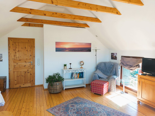 Kleines Haus mit Terrasse und Balkon mitten in der Natur - Gallery - 11