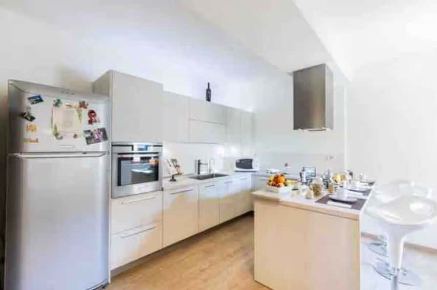 3 Bedrooms - 2 Bathrooms - Room in Piazza IV Novembre, Romola for 77 m² with 3 bedrooms - Gallery - 8