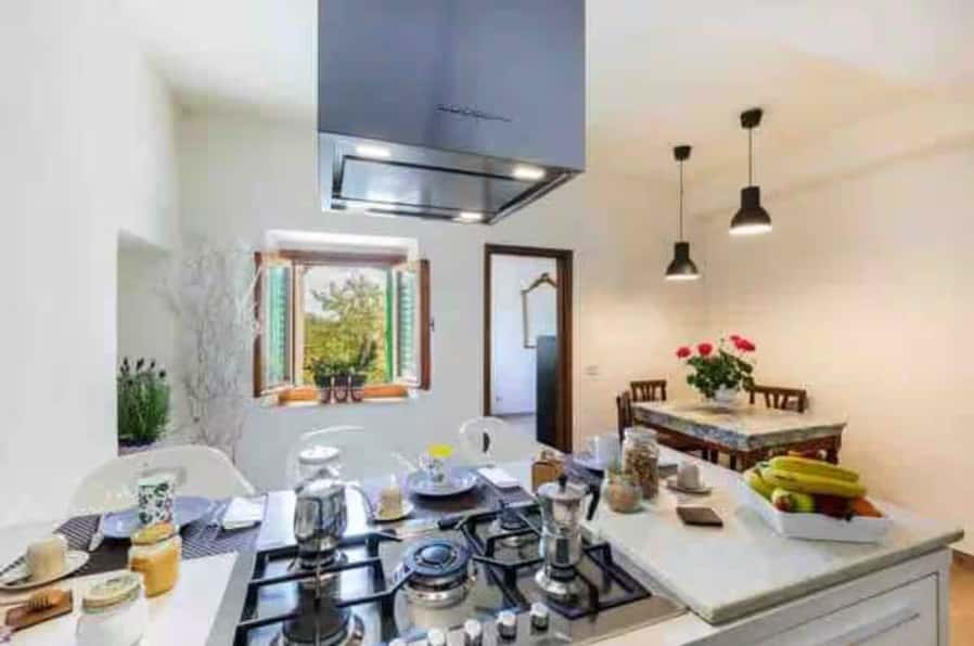 3 Bedrooms - 2 Bathrooms - Room in Piazza IV Novembre, Romola for 77 m² with 3 bedrooms - Gallery - 10